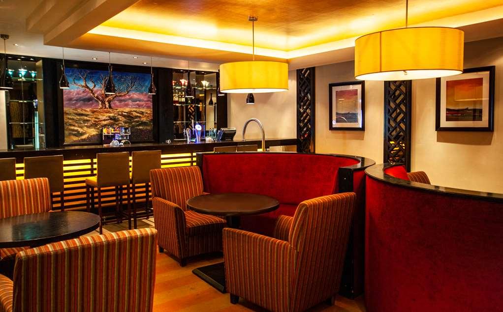 Avani Lesotho Hotel & Casino Масеру Ресторан фото